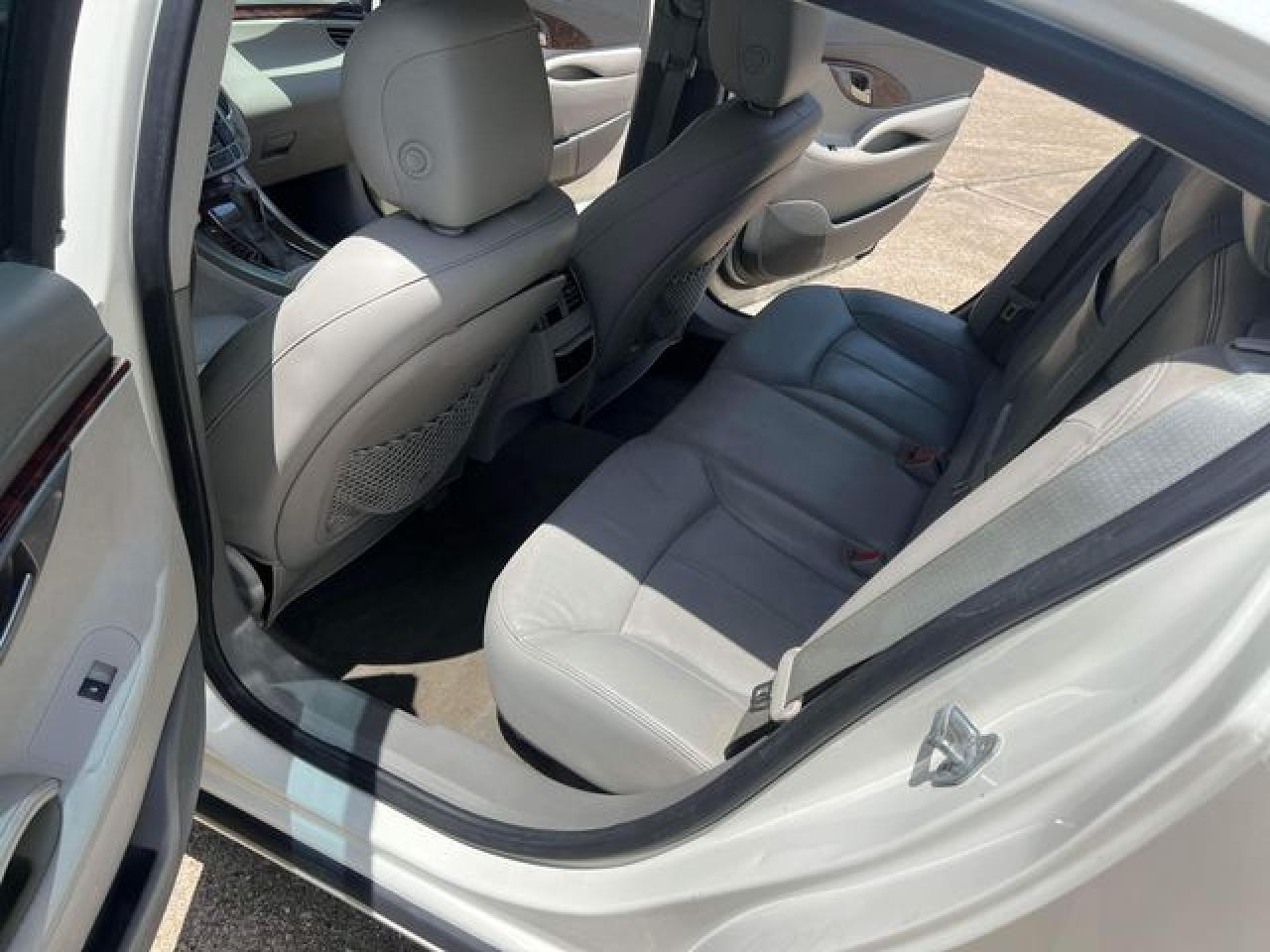 BUICK LACROSSE 2012 — 9