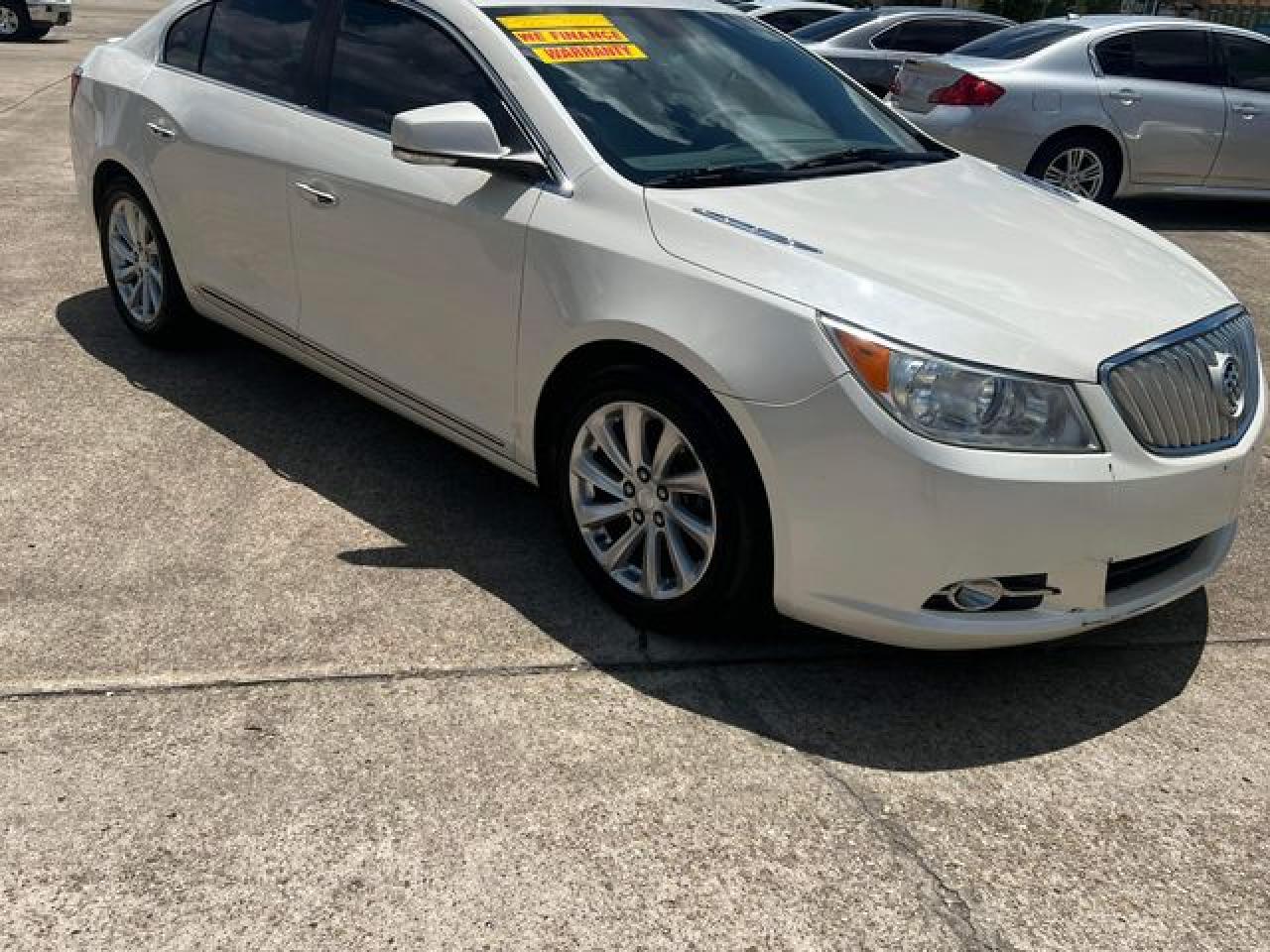 BUICK LACROSSE 2012 — 3