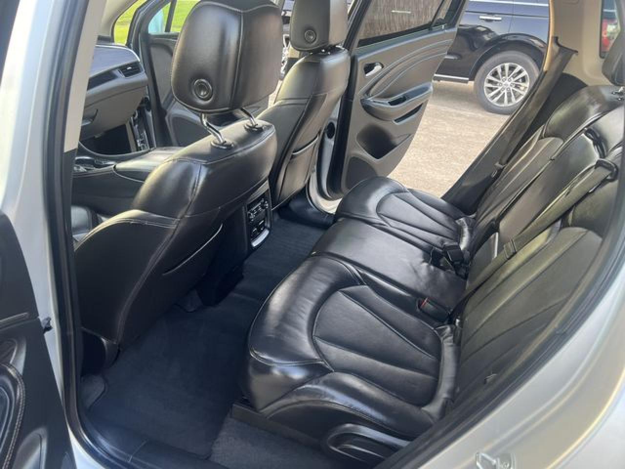 BUICK ENVISION 2017 — 7