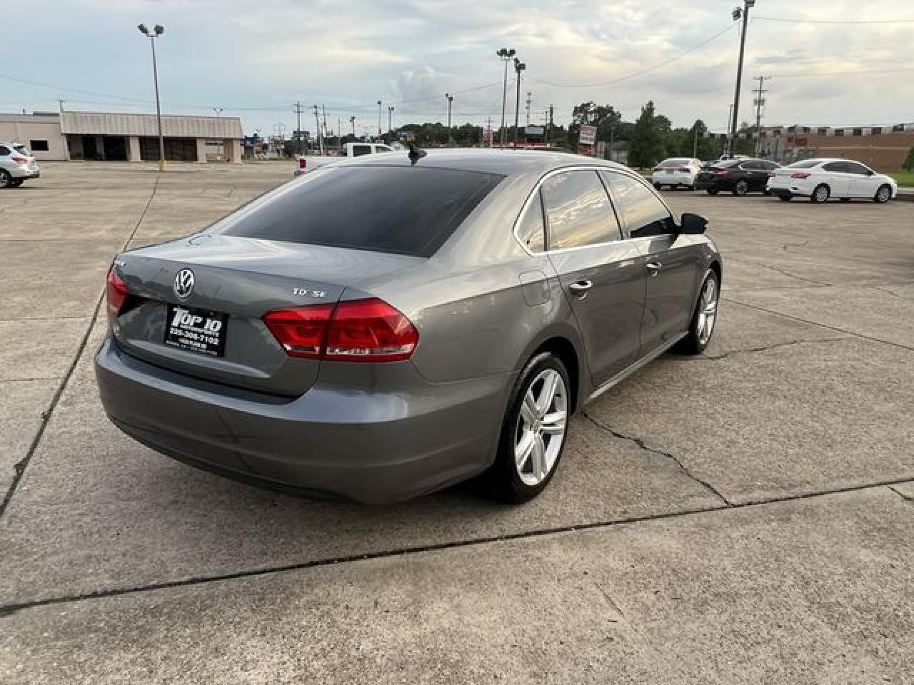 VOLKSWAGEN PASSAT 2015 — 3
