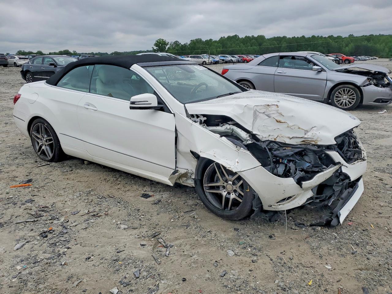 MERCEDES-BENZ E 2014 — 5