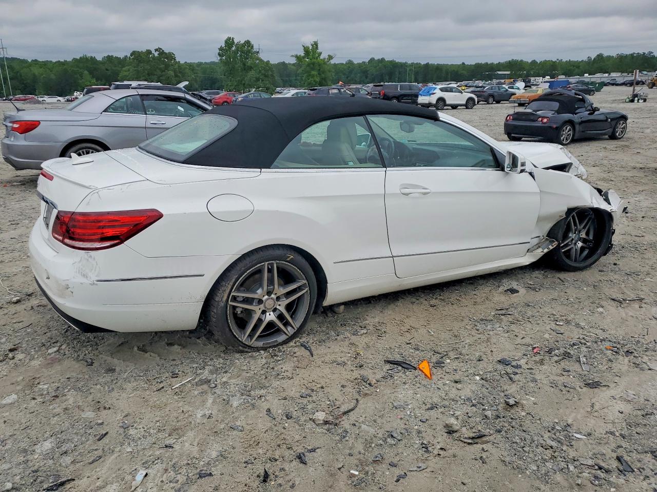 MERCEDES-BENZ E 2014 — 4