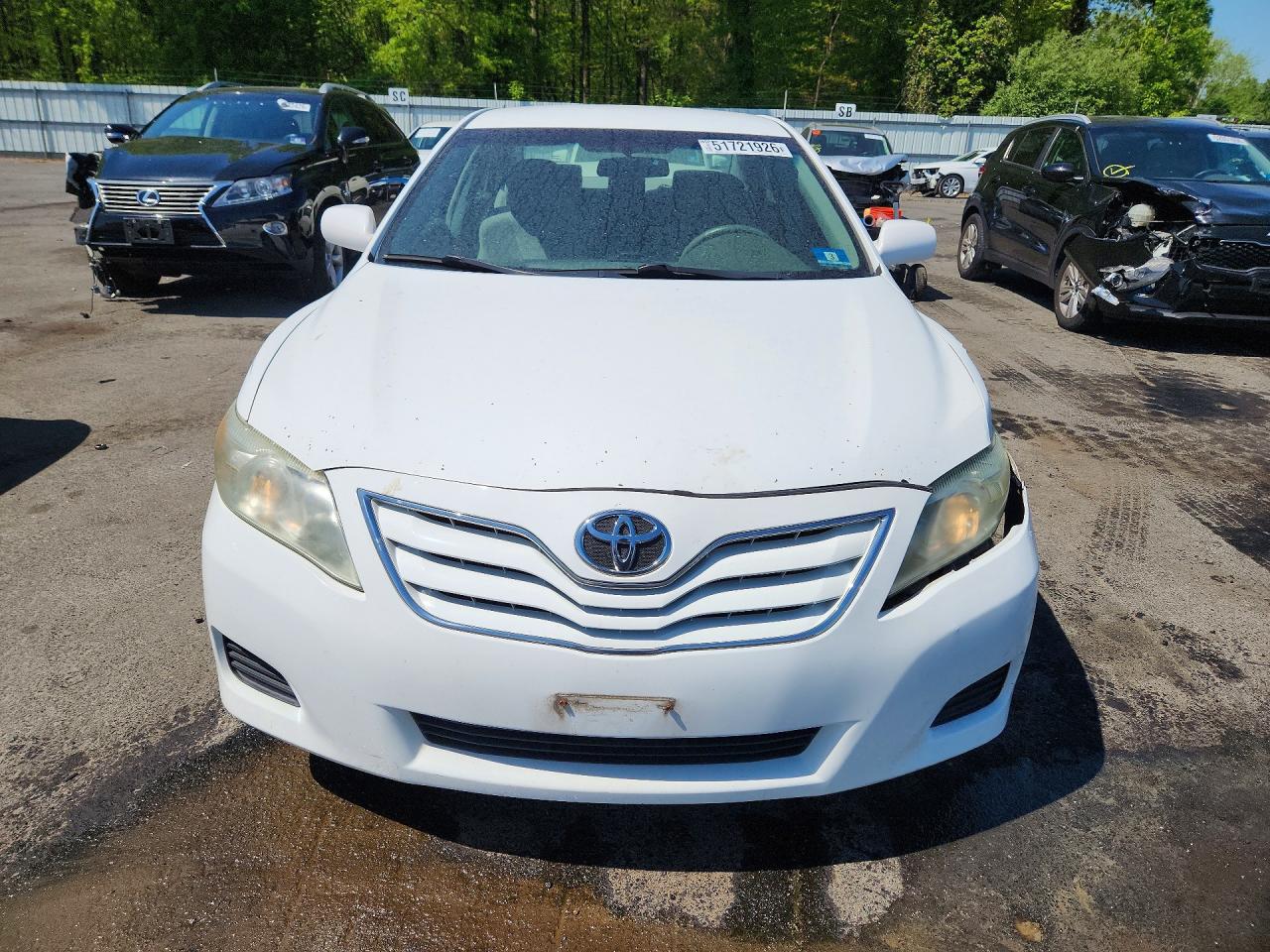 TOYOTA CAMRY 2010 — 6
