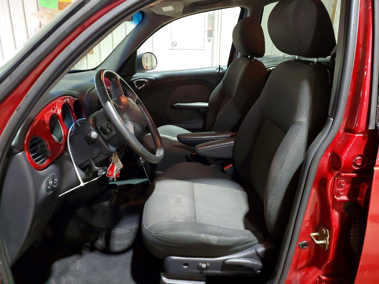 CHRYSLER PT CRUISER 2005 — 8
