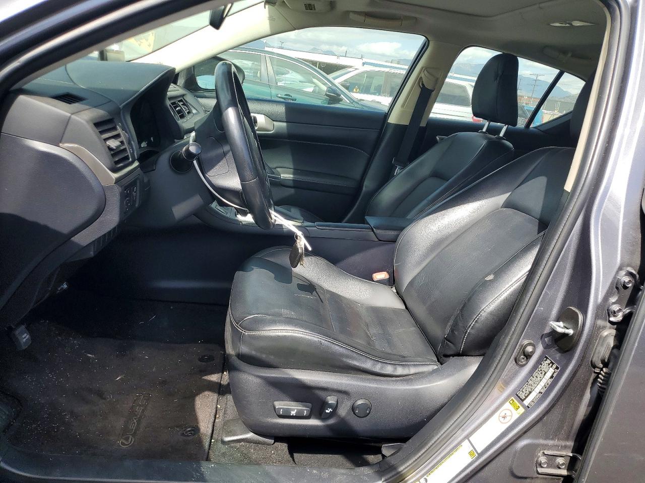 LEXUS CT 2014 — 8