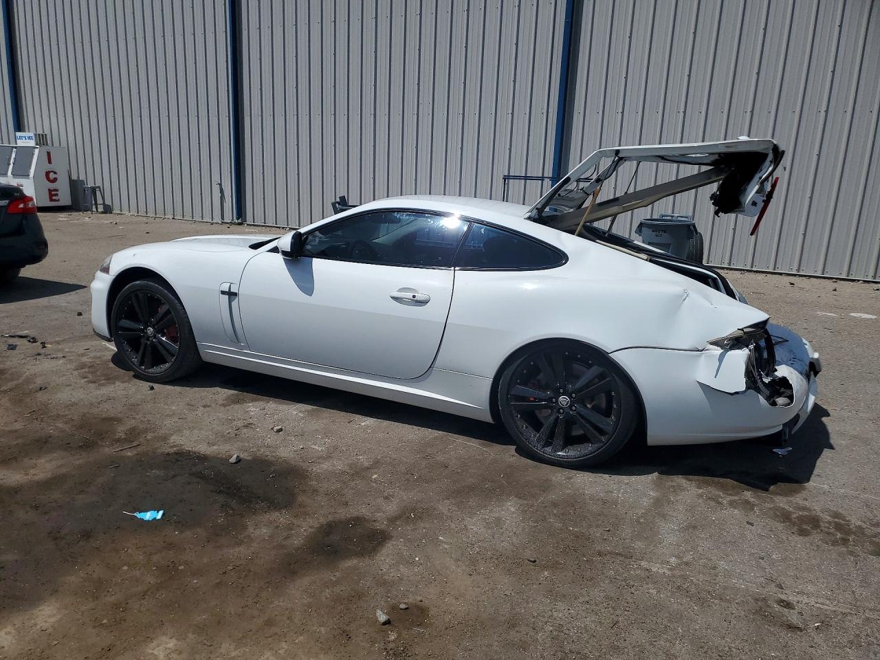 JAGUAR XKR 2011 — 3