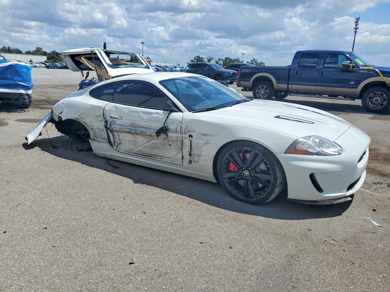 JAGUAR XKR 2011 — 5