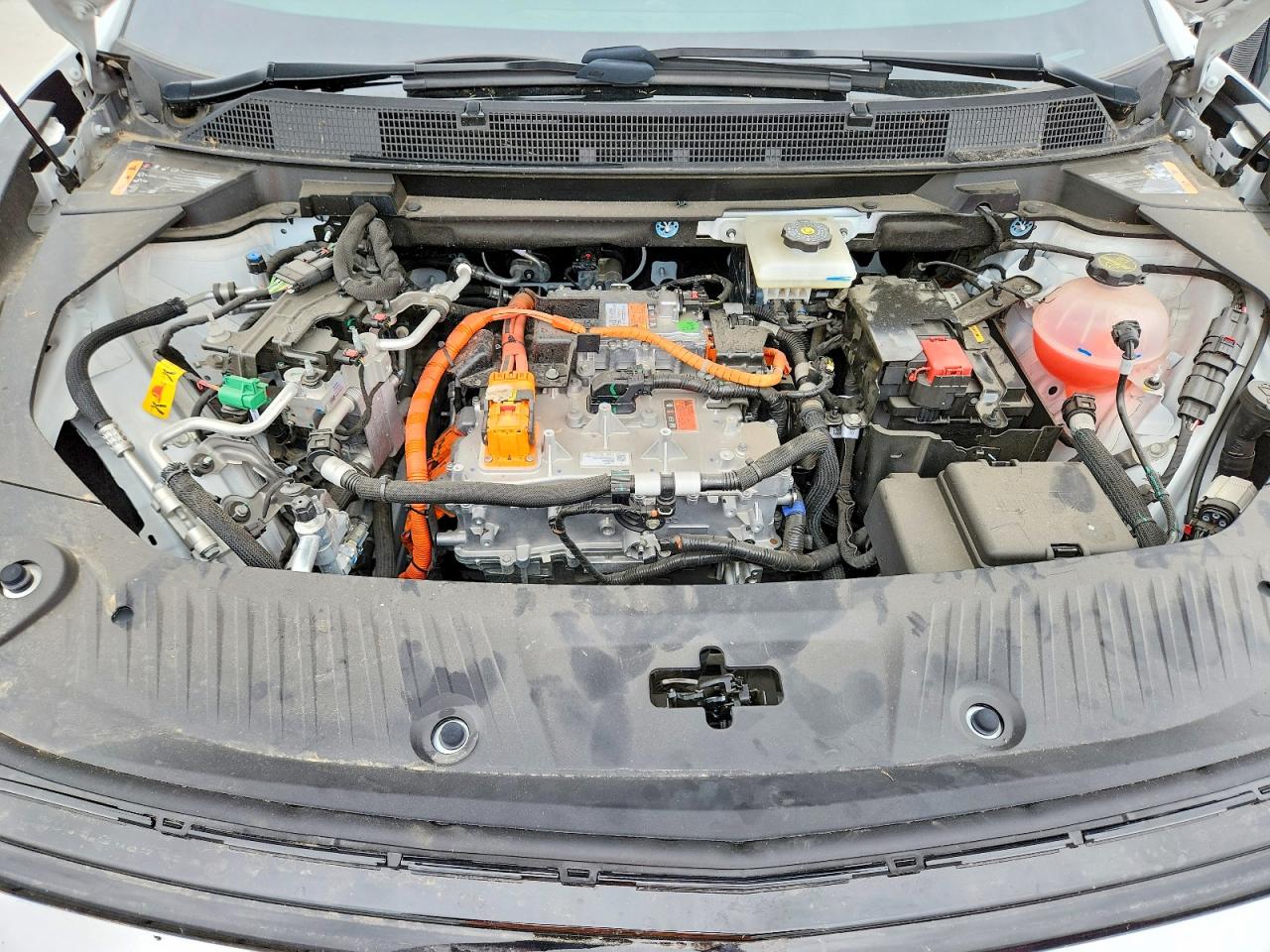 CHEVROLET EQUINOX 2024 — 13