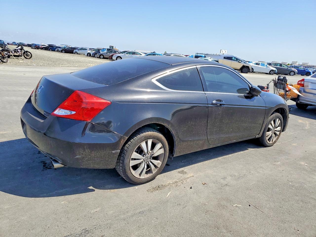 HONDA ACCORD 2011 — 4