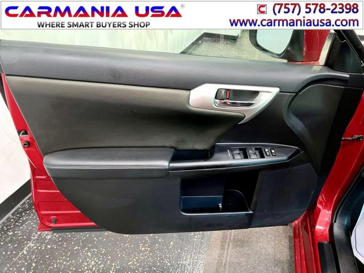 LEXUS CT 2013 — 12
