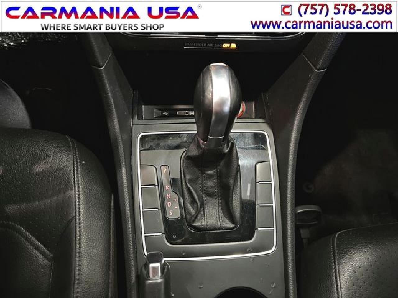 VOLKSWAGEN PASSAT 2018 — 25