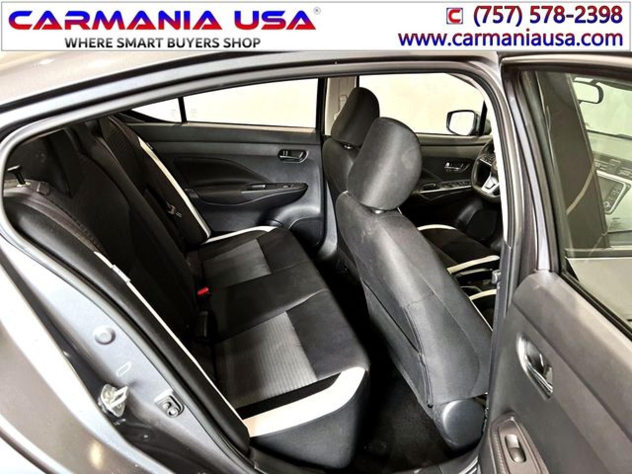 NISSAN VERSA 2021 — 17