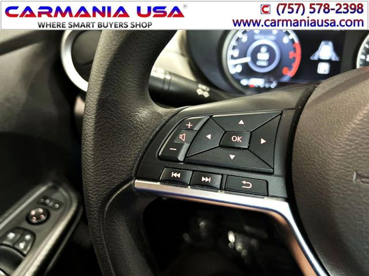 NISSAN VERSA 2021 — 28