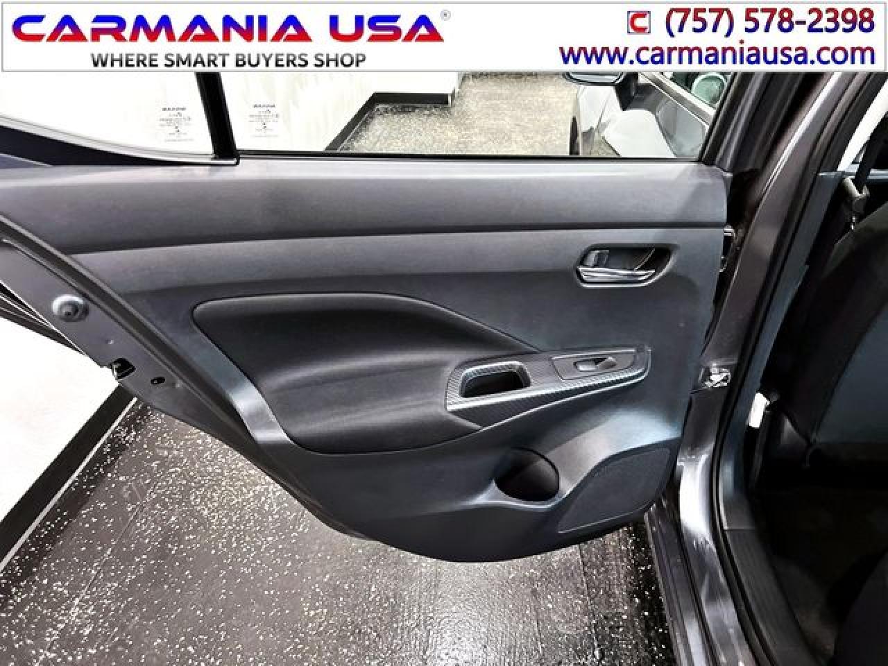 NISSAN VERSA 2021 — 12