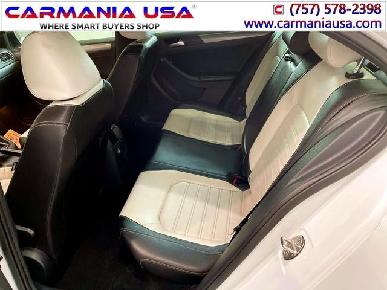 VOLKSWAGEN JETTA 2016 — 18