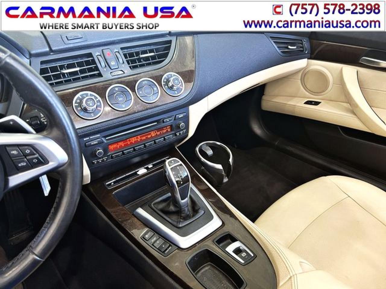 BMW Z4 2012 — 24