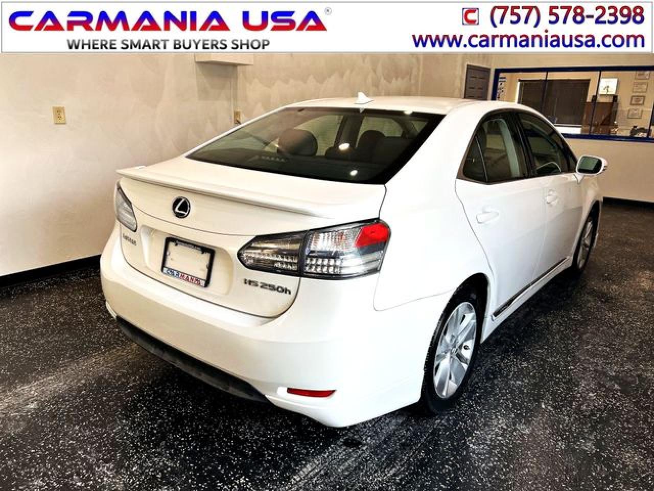 LEXUS HS 2010 — 6
