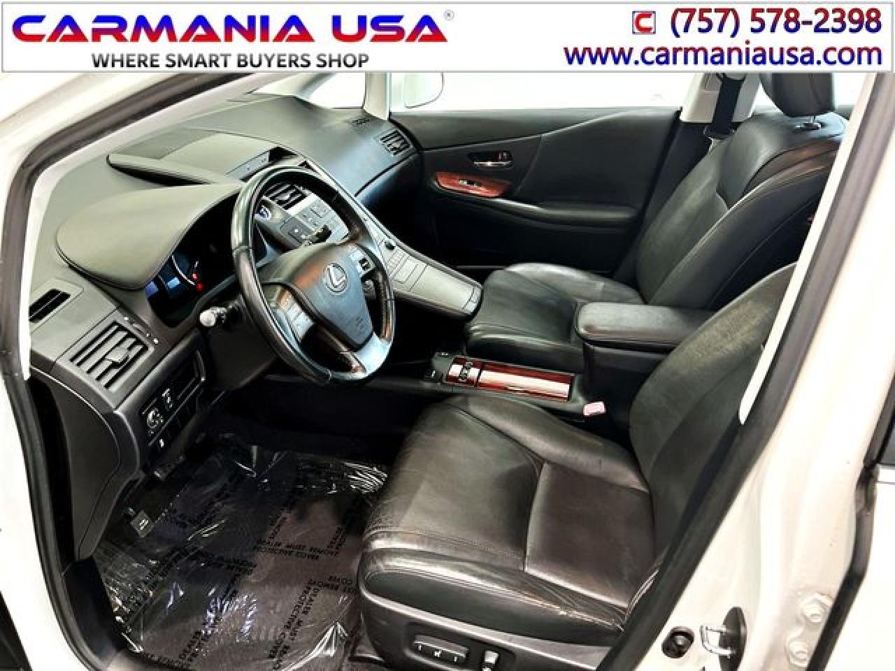 LEXUS HS 2010 — 12