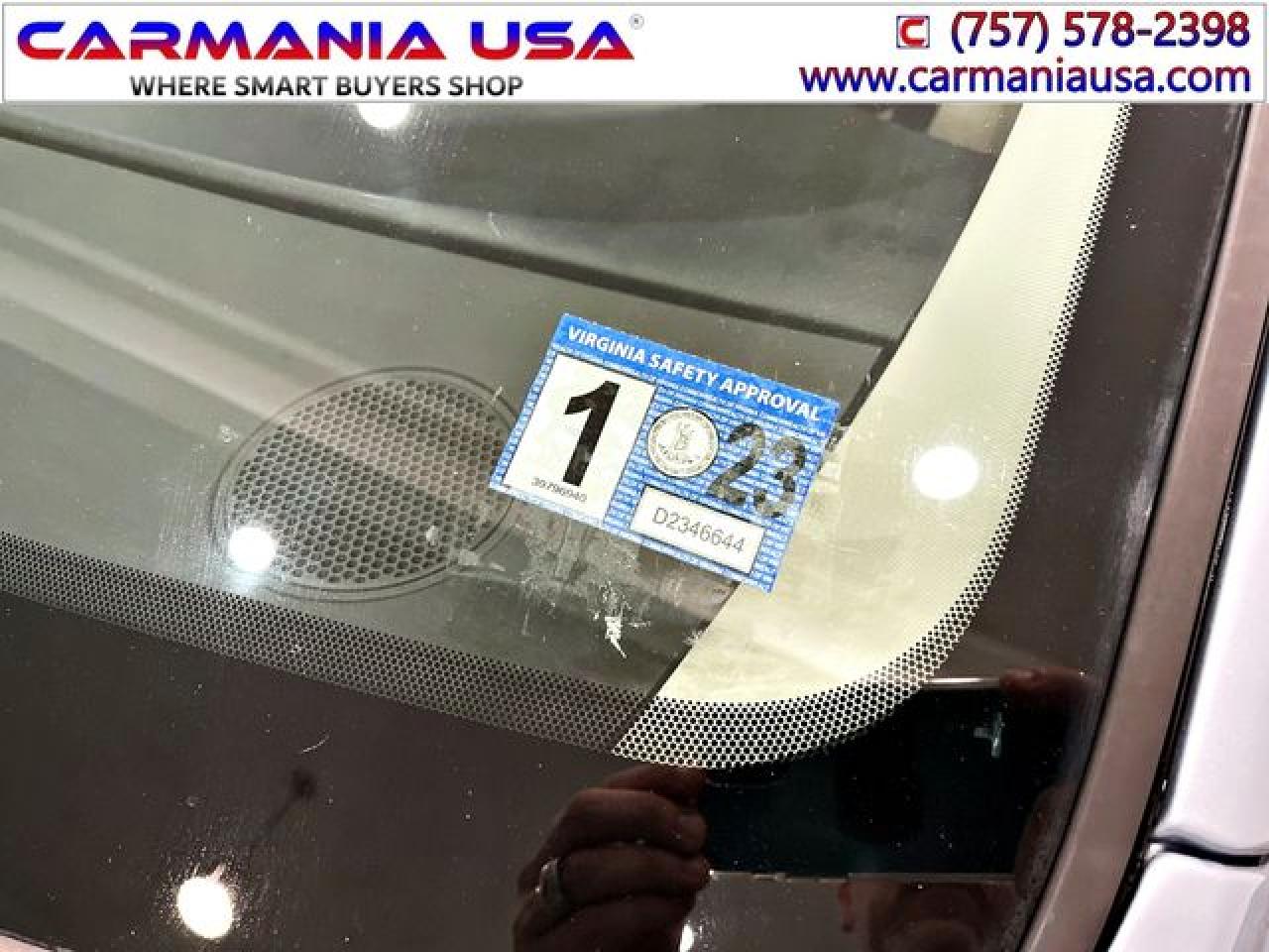 CHRYSLER TOWN & COUNTRY 2016 — 4