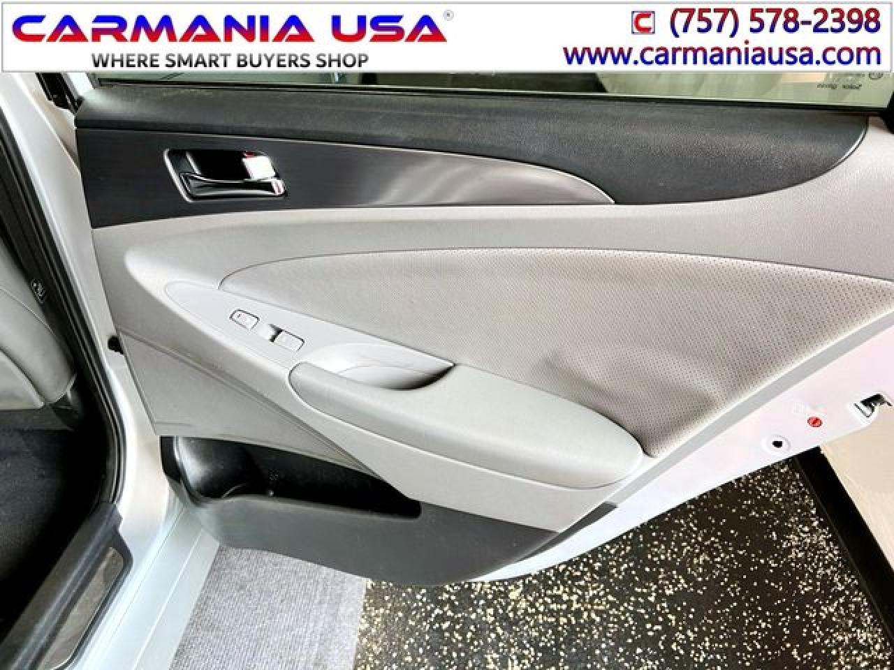 HYUNDAI SONATA 2012 — 18