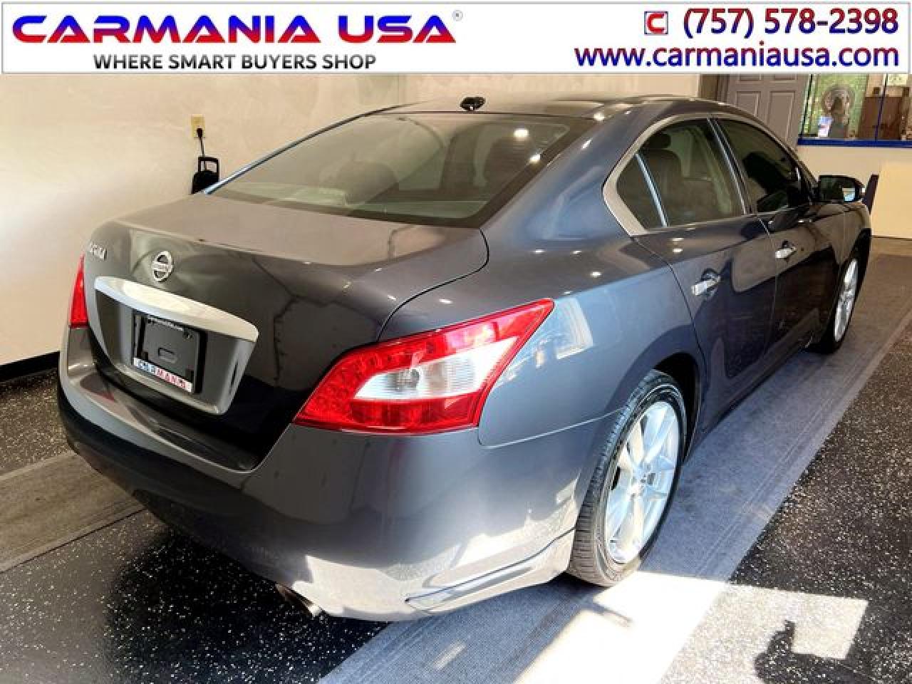 NISSAN MAXIMA 2010 — 7