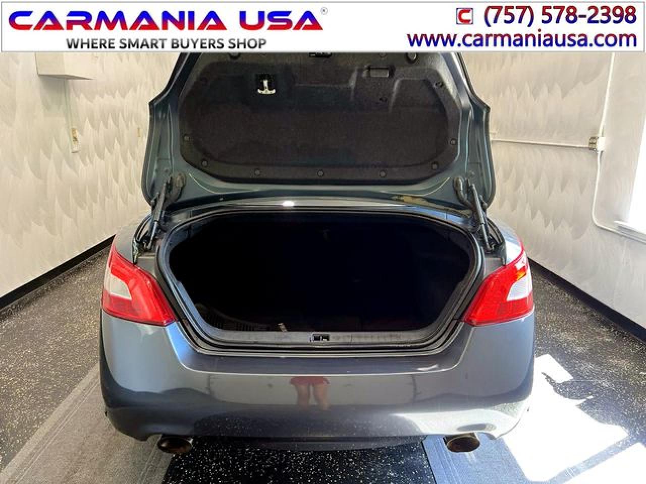 NISSAN MAXIMA 2010 — 10
