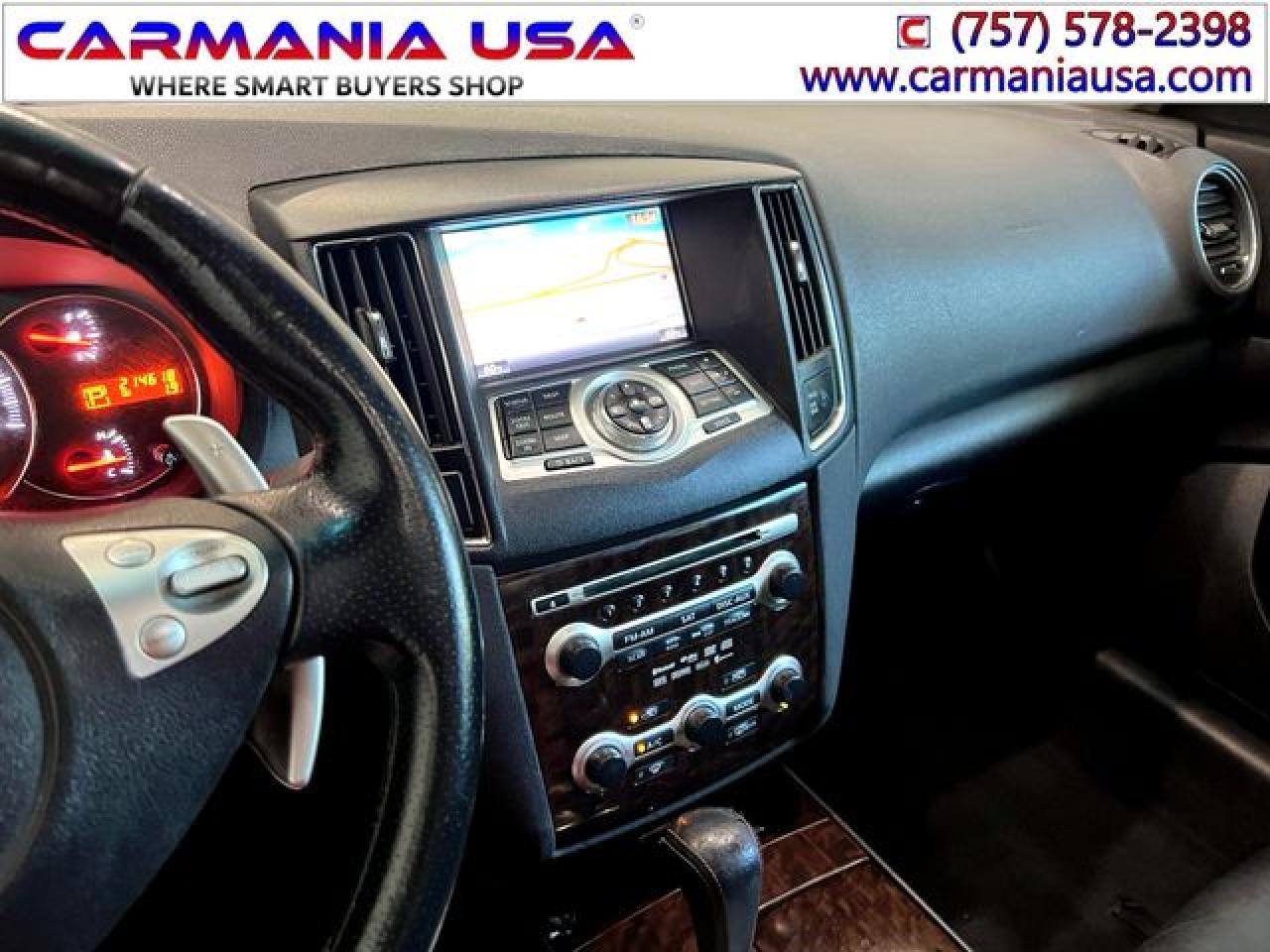 NISSAN MAXIMA 2010 — 25