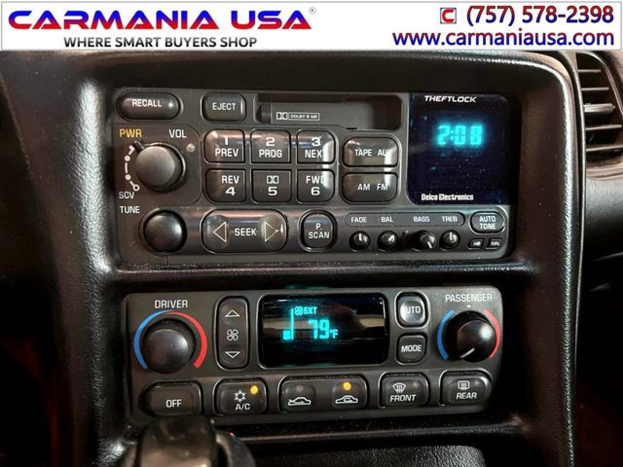 CHEVROLET CORVETTE 2002 — 24