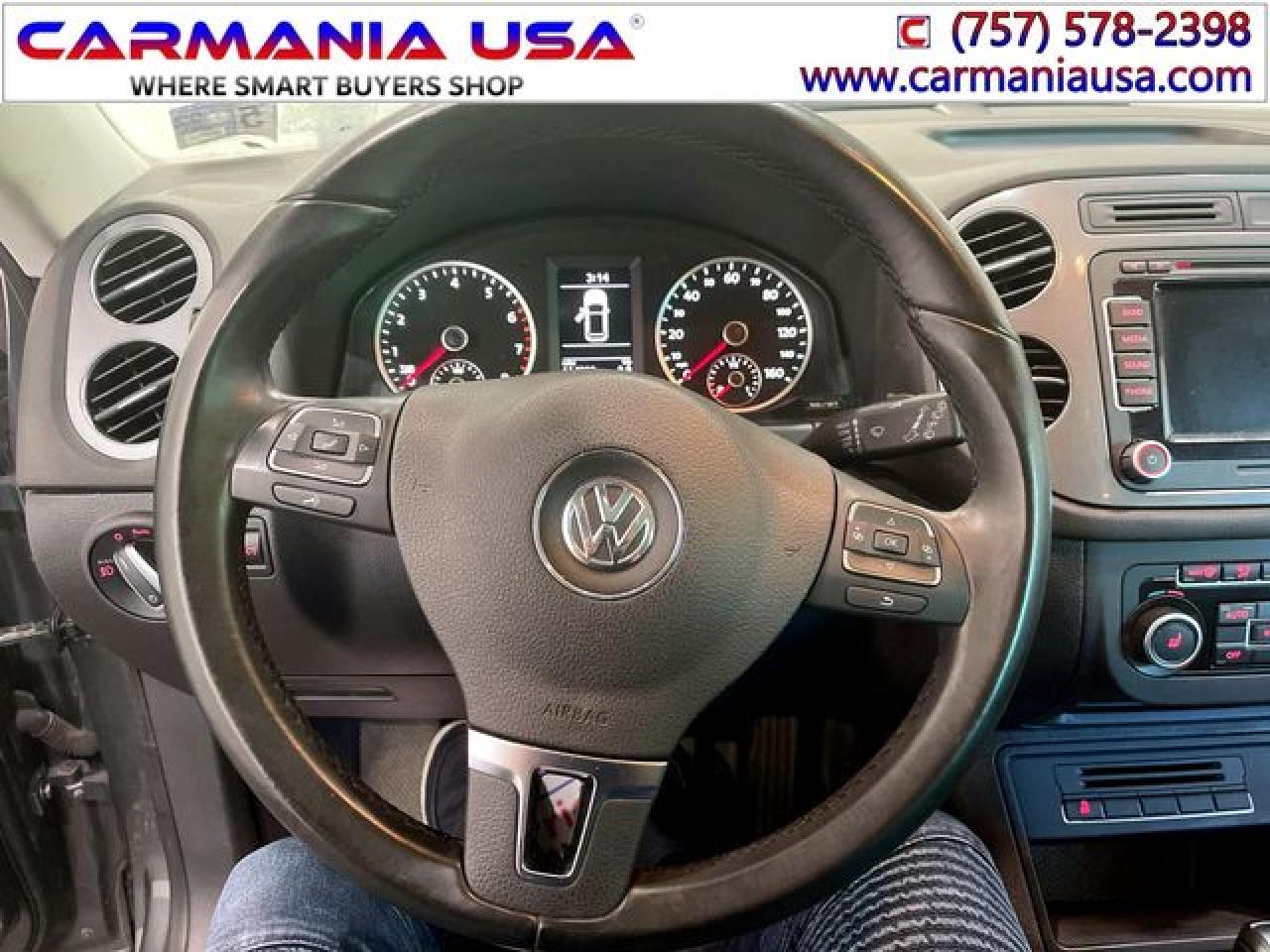 VOLKSWAGEN TIGUAN 2012 — 21