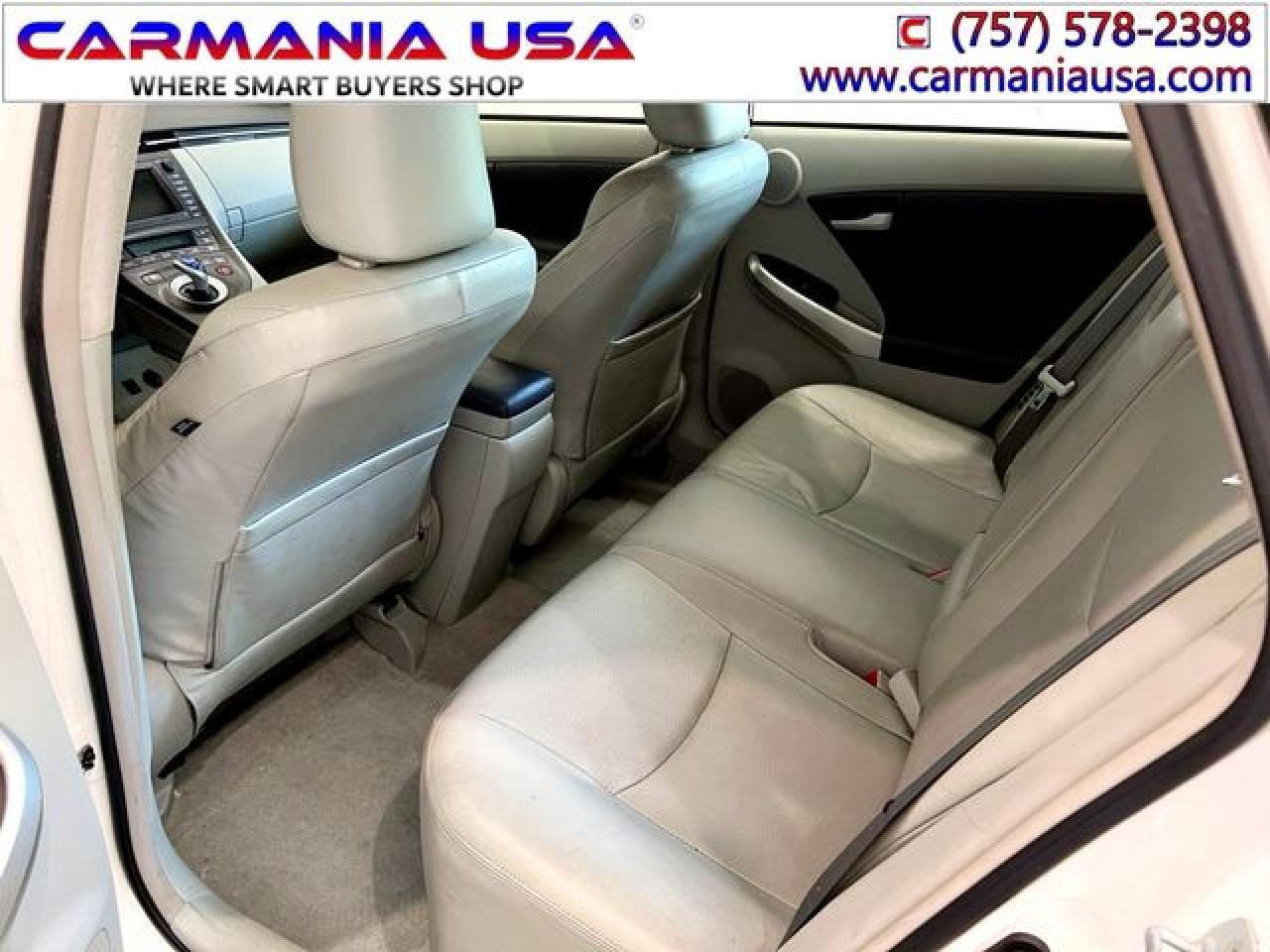 TOYOTA PRIUS 2010 — 24