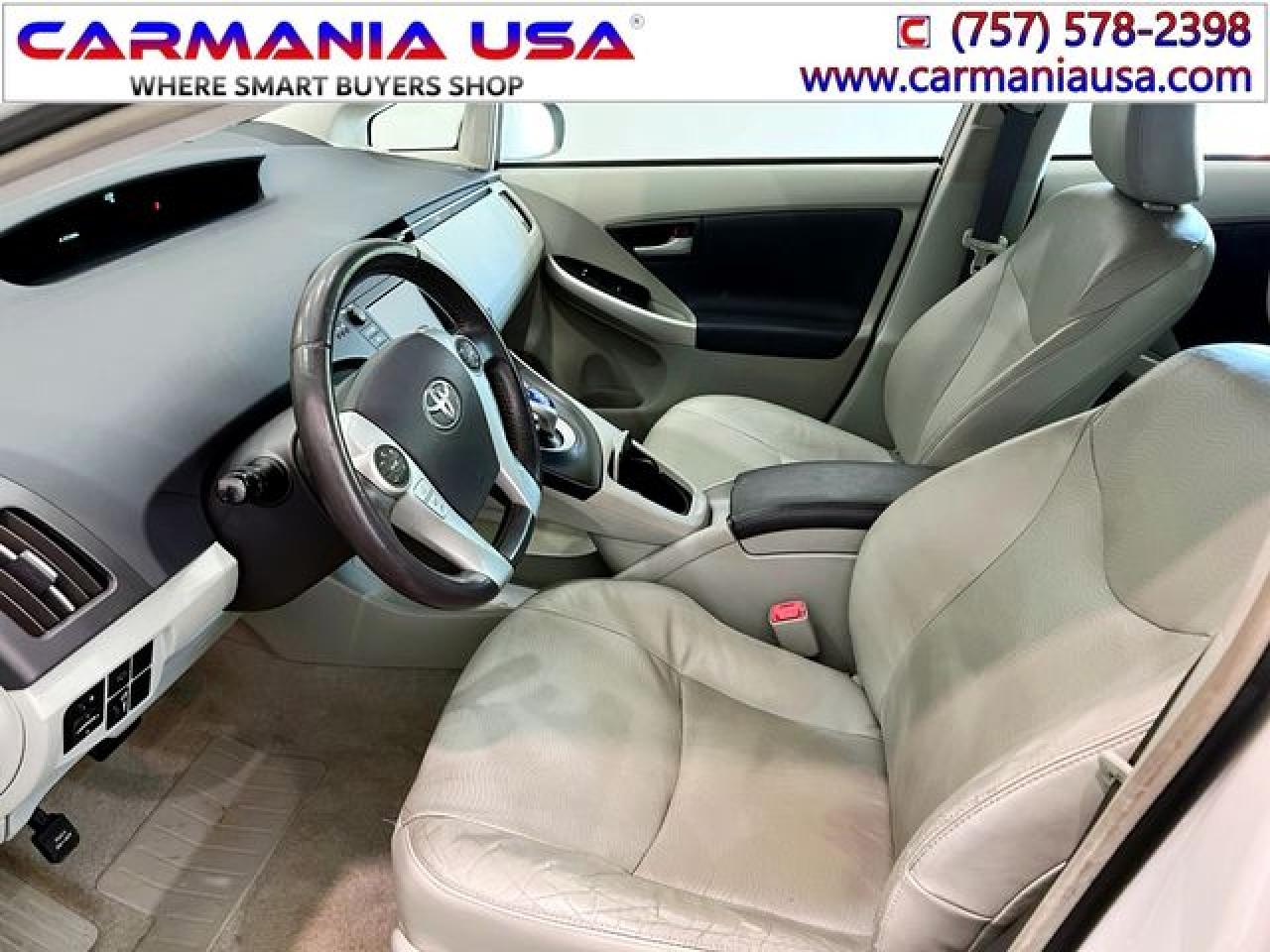 TOYOTA PRIUS 2010 — 19