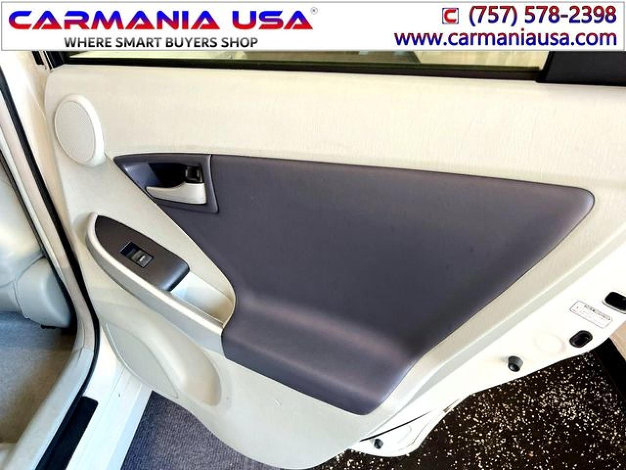 TOYOTA PRIUS 2010 — 27