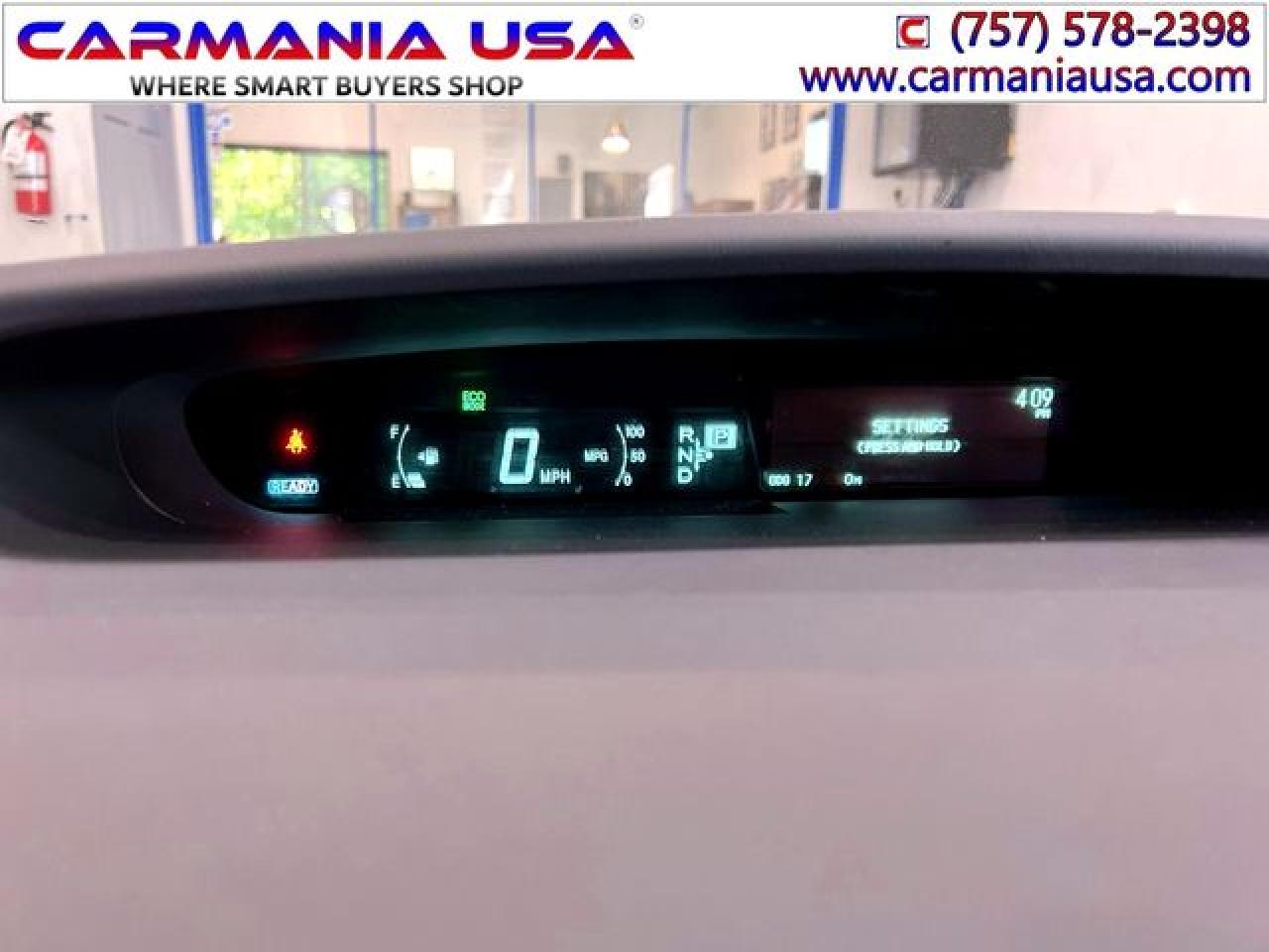TOYOTA PRIUS 2010 — 11