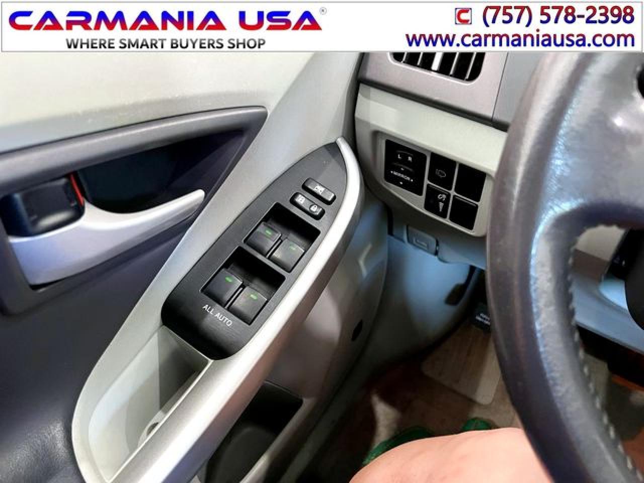 TOYOTA PRIUS 2010 — 17