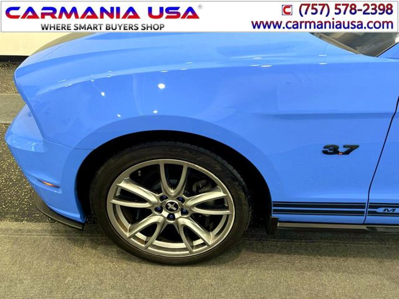 FORD MUSTANG 2011 — 26