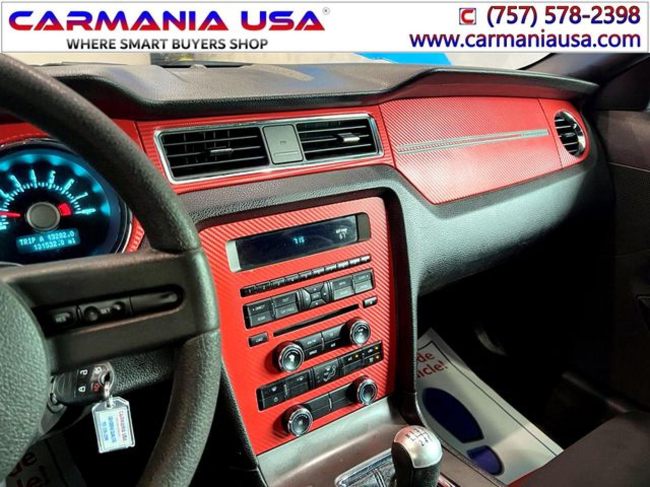 FORD MUSTANG 2011 — 14