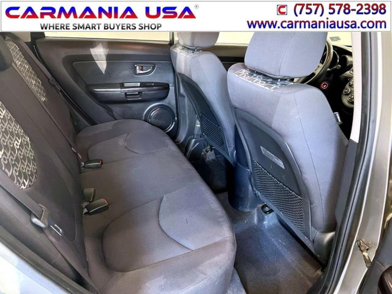 KIA SOUL 2011 — 19