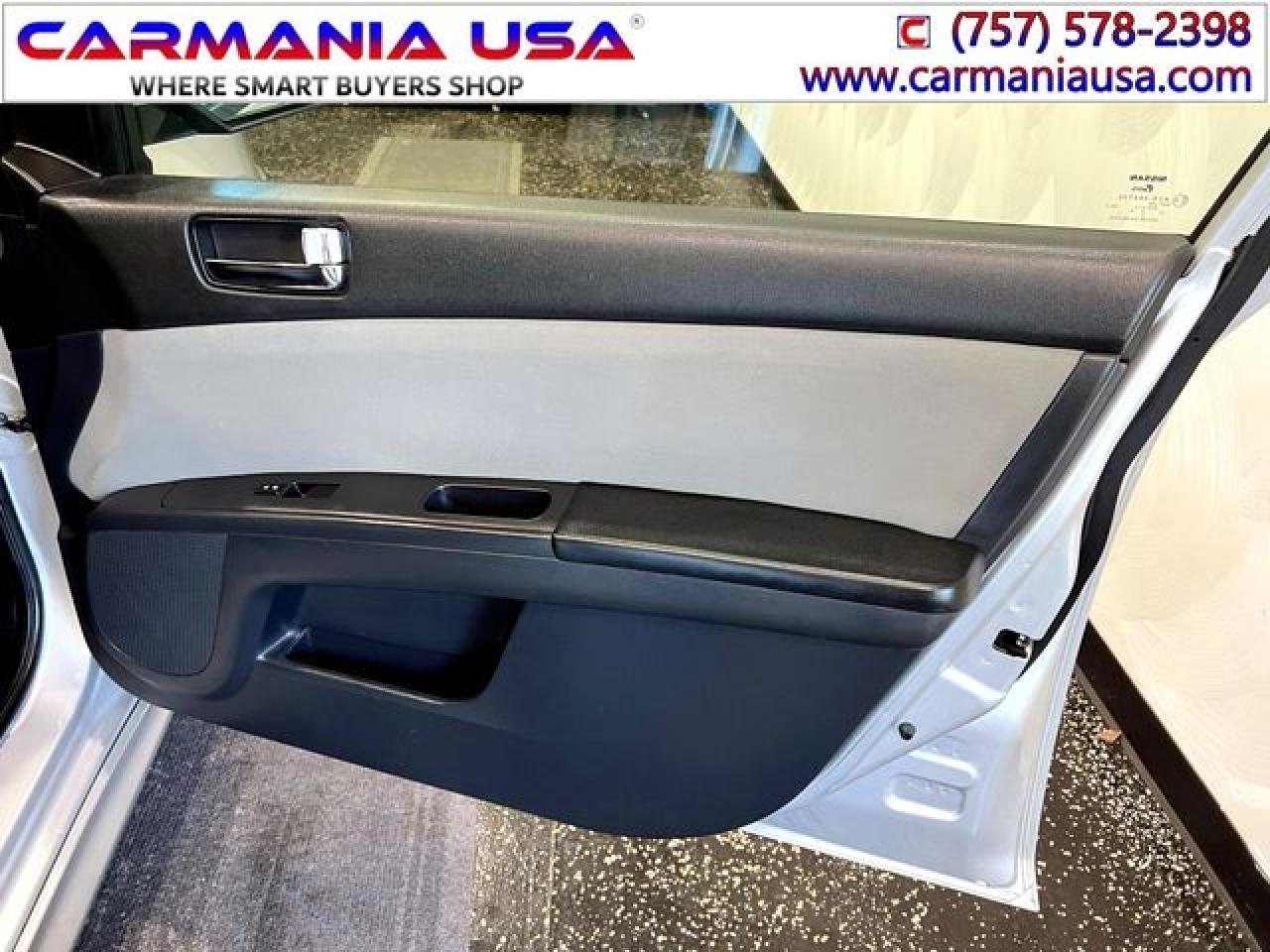 NISSAN SENTRA 2011 — 17