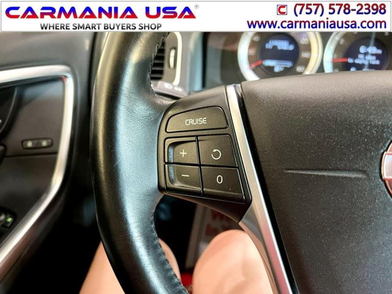 VOLVO S60 2012 — 22