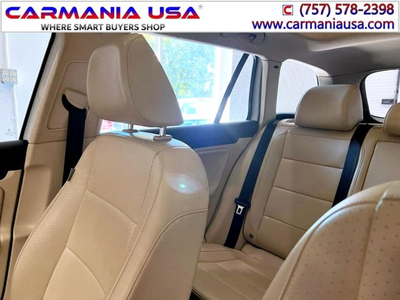 VOLKSWAGEN JETTA 2013 — 30