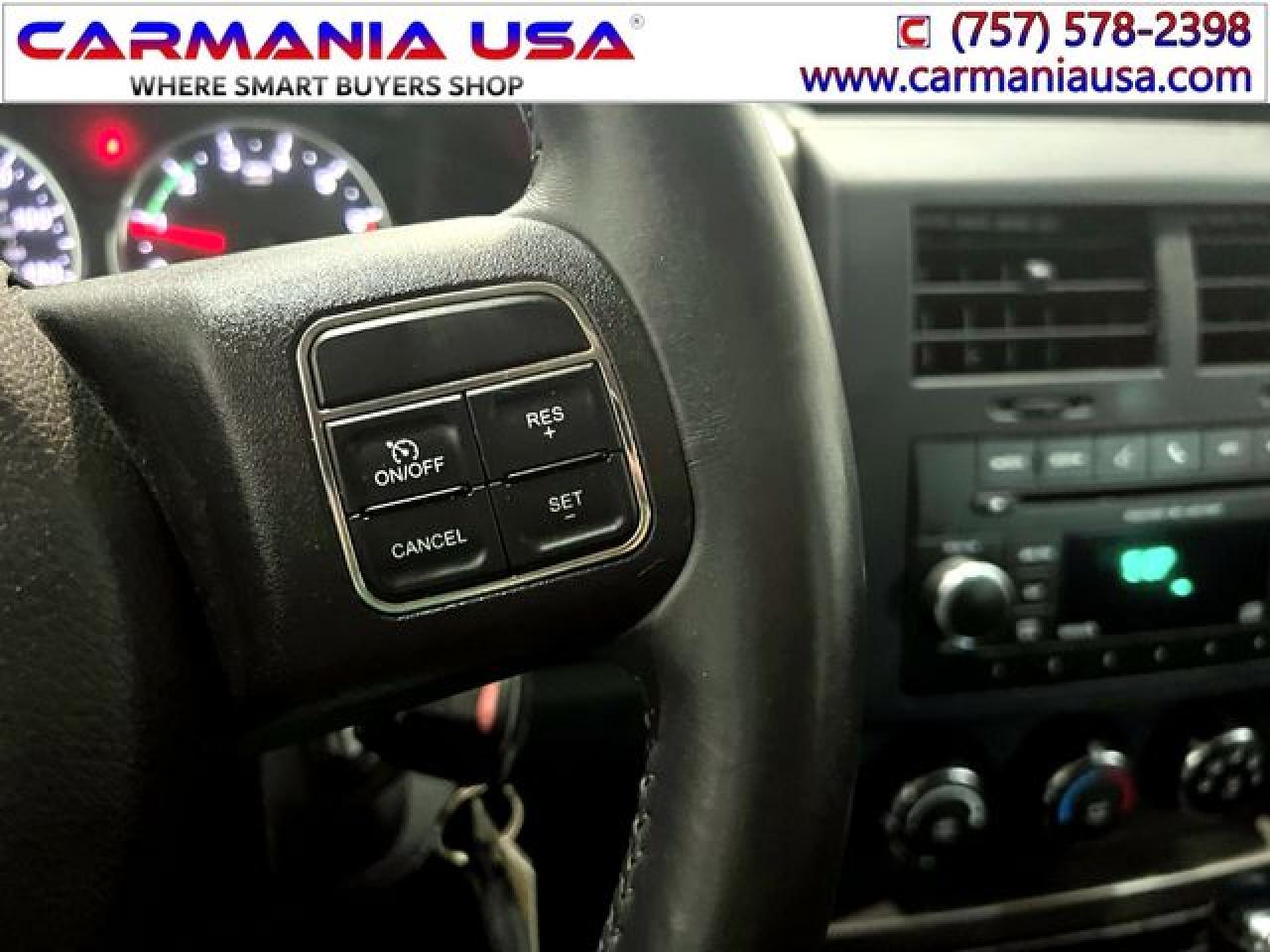 JEEP LIBERTY 2012 — 25
