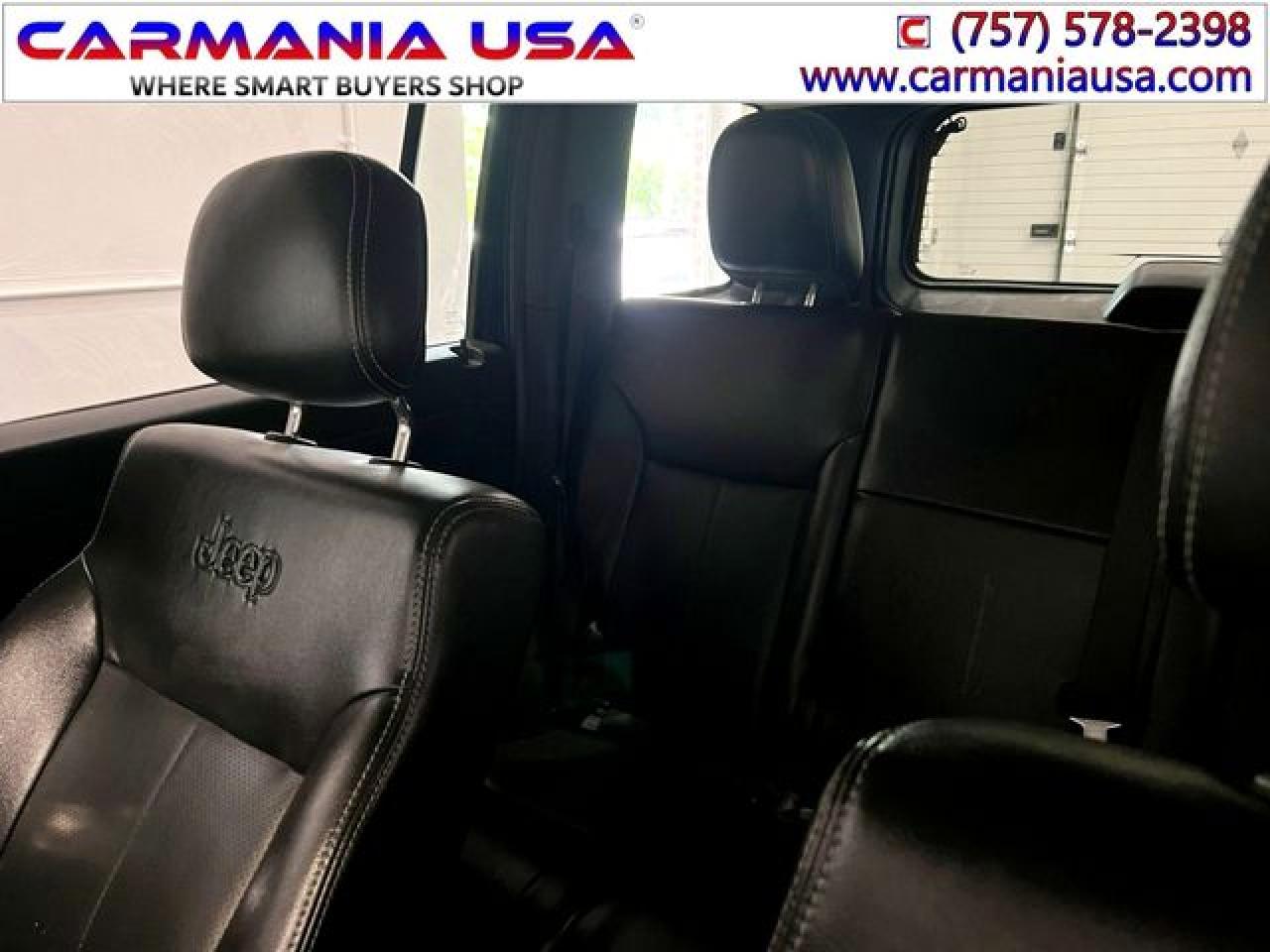 JEEP LIBERTY 2012 — 29