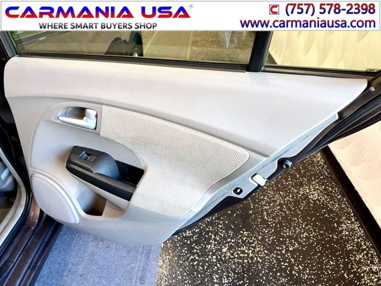 HONDA INSIGHT 2013 — 18