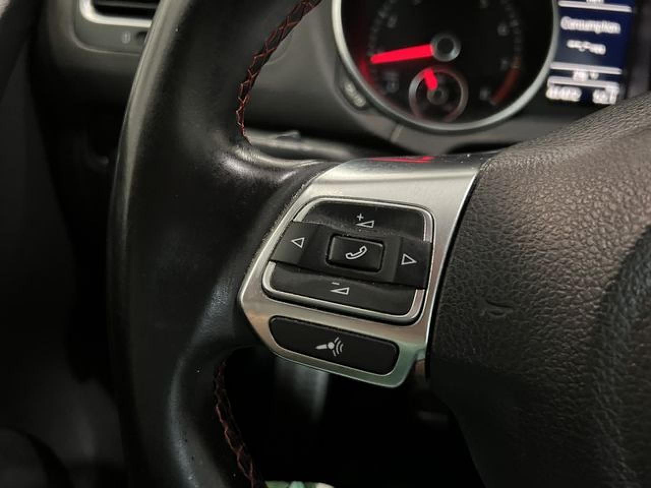 VOLKSWAGEN GTI 2014 — 22