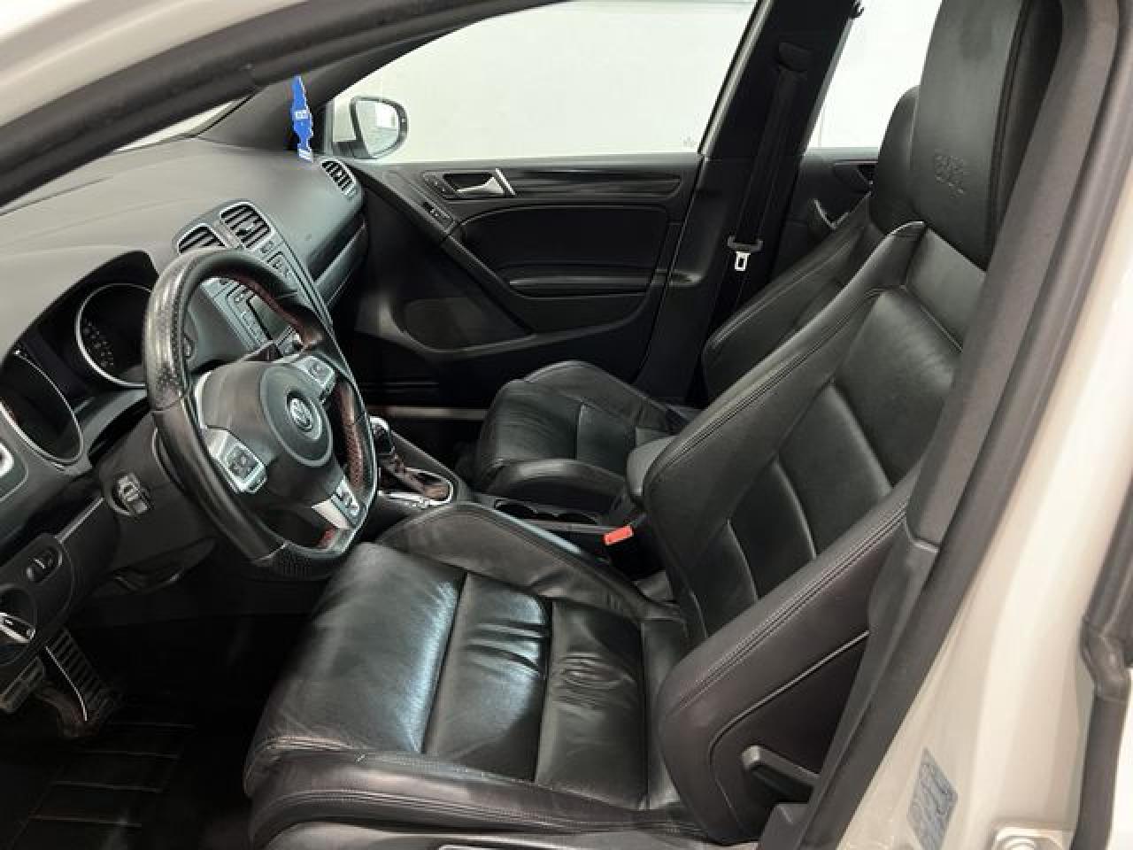 VOLKSWAGEN GTI 2014 — 11