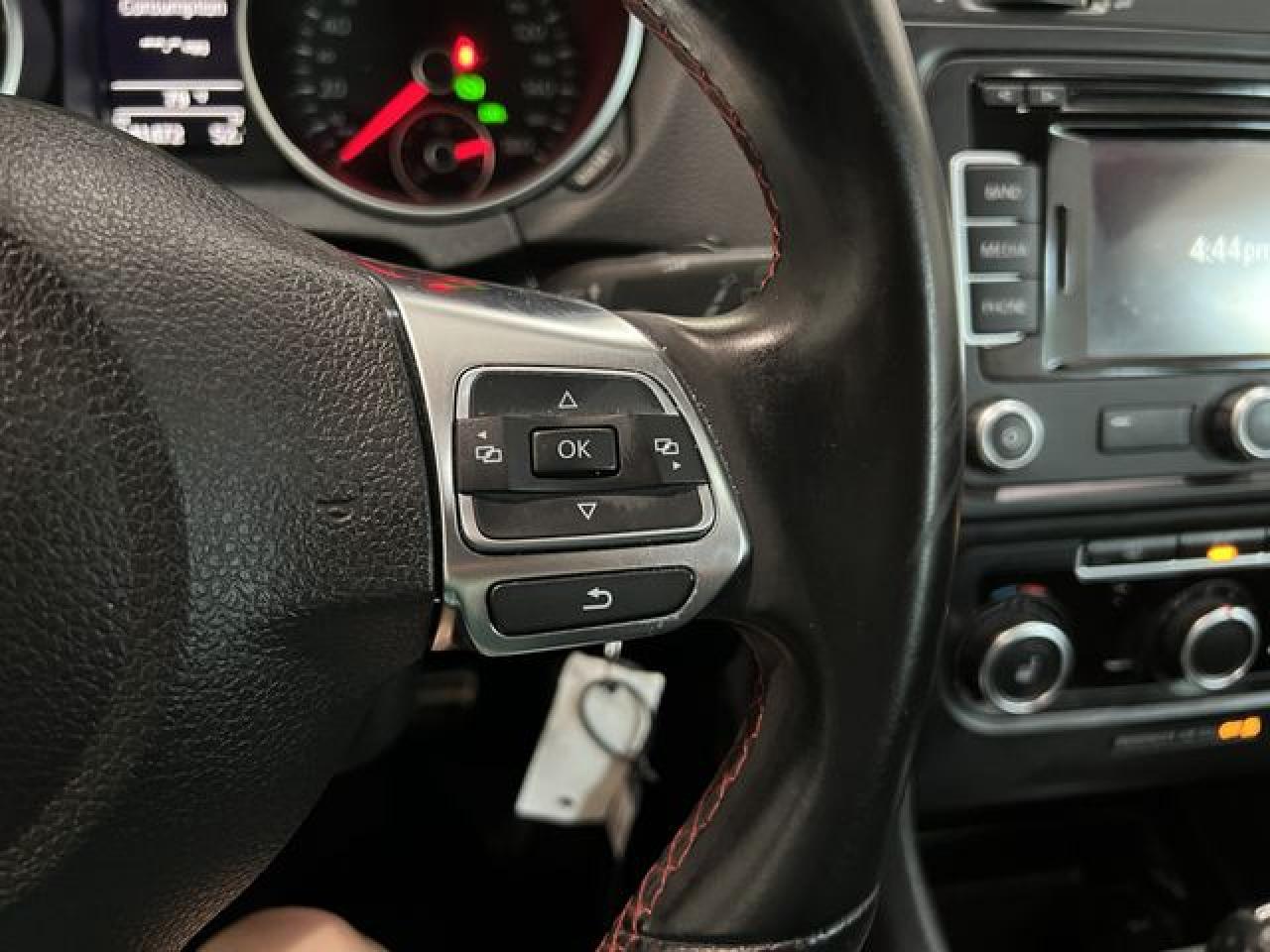 VOLKSWAGEN GTI 2014 — 23