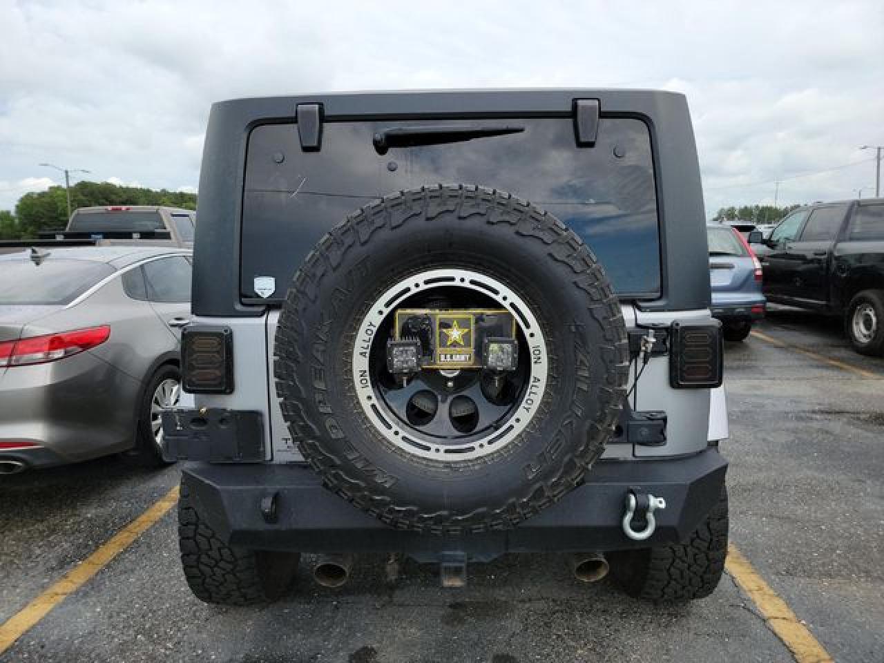 JEEP WRANGLER 2015 — 4