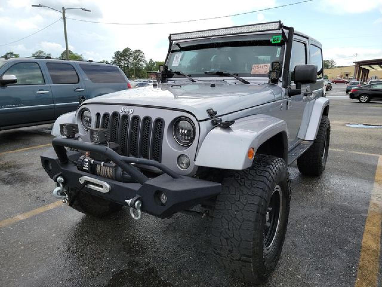 JEEP WRANGLER 2015 — 13