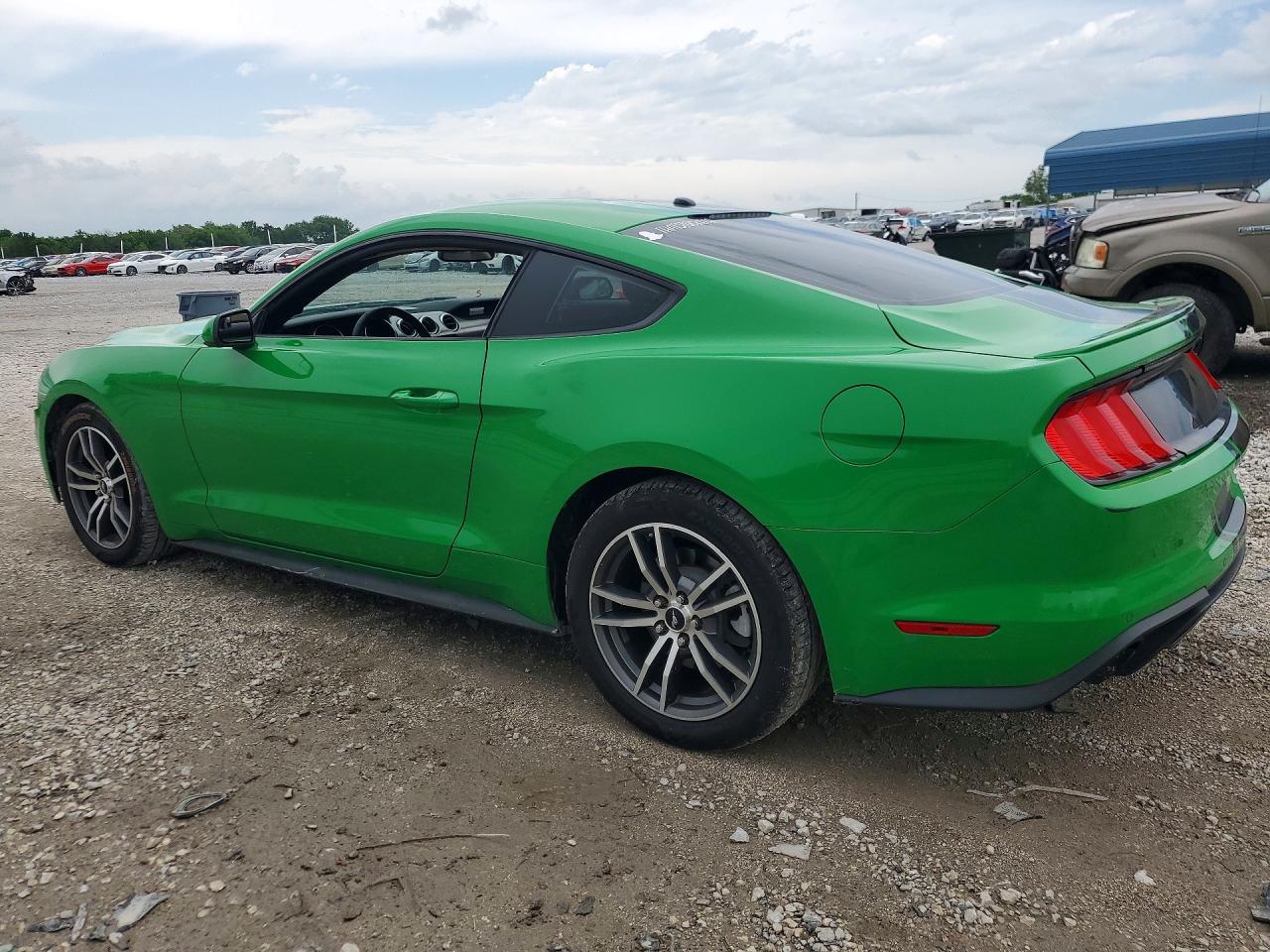 FORD MUSTANG 2019 — 3