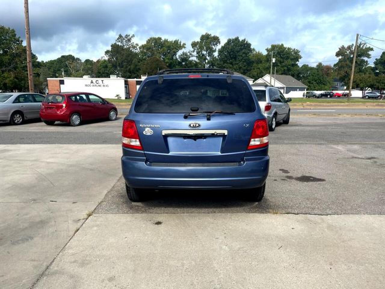 KIA SORENTO 2006 — 9